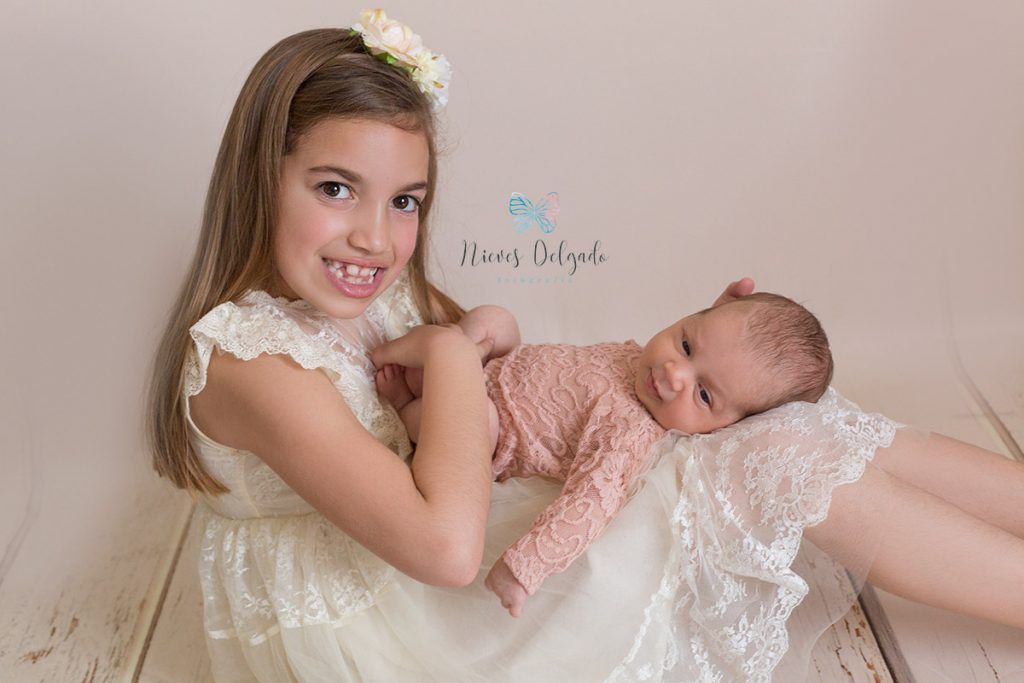 las-mejor-edad-para-realizarle-fotos-hermanos